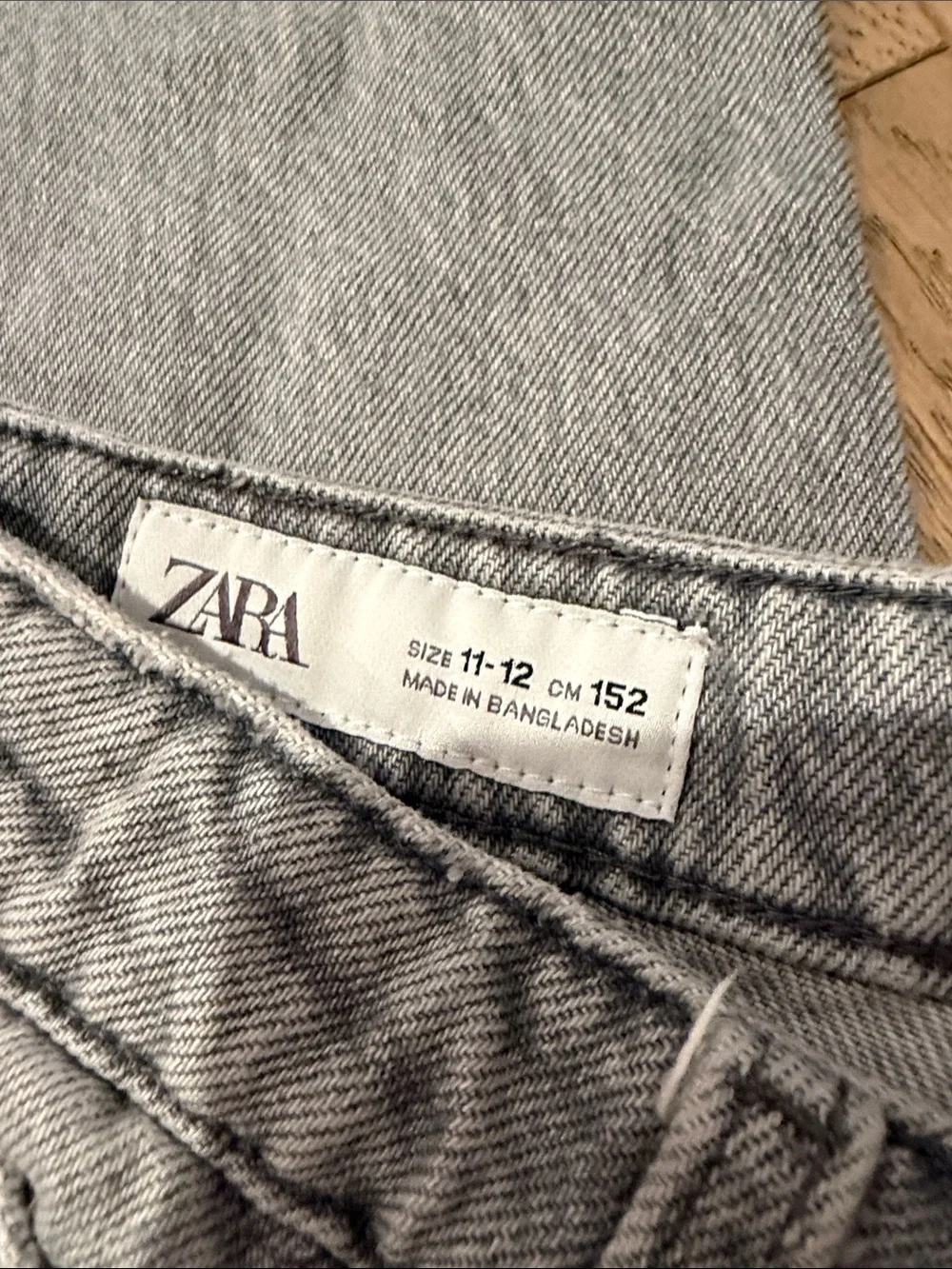 Zara Kids Girls Wide Leg Jeans- Grey Size 11-12